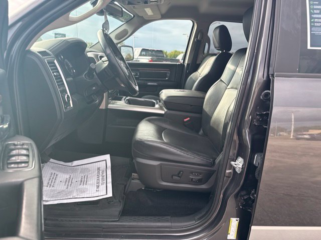 2017 RAM Ram 1500 Pickup Laramie - Photo 14