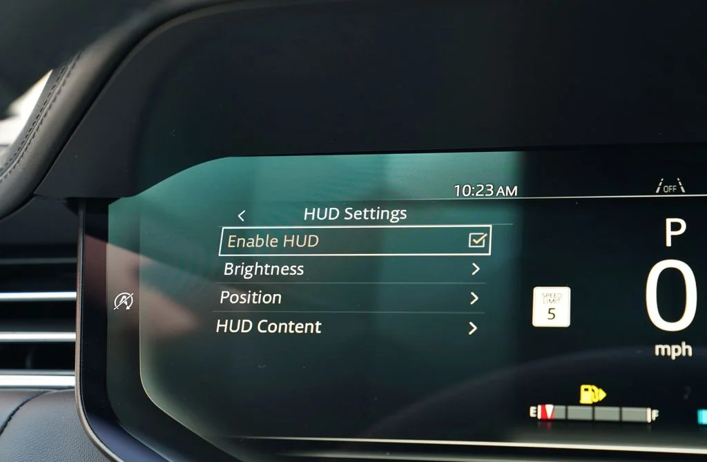 New 2026 Fuji White Land Rover SE image 19