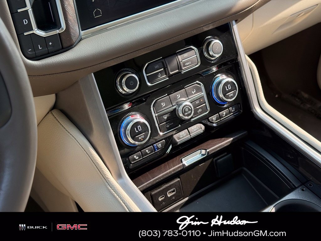 Used 2023 WHITE FROST TRICOAT GMC Denali image 36