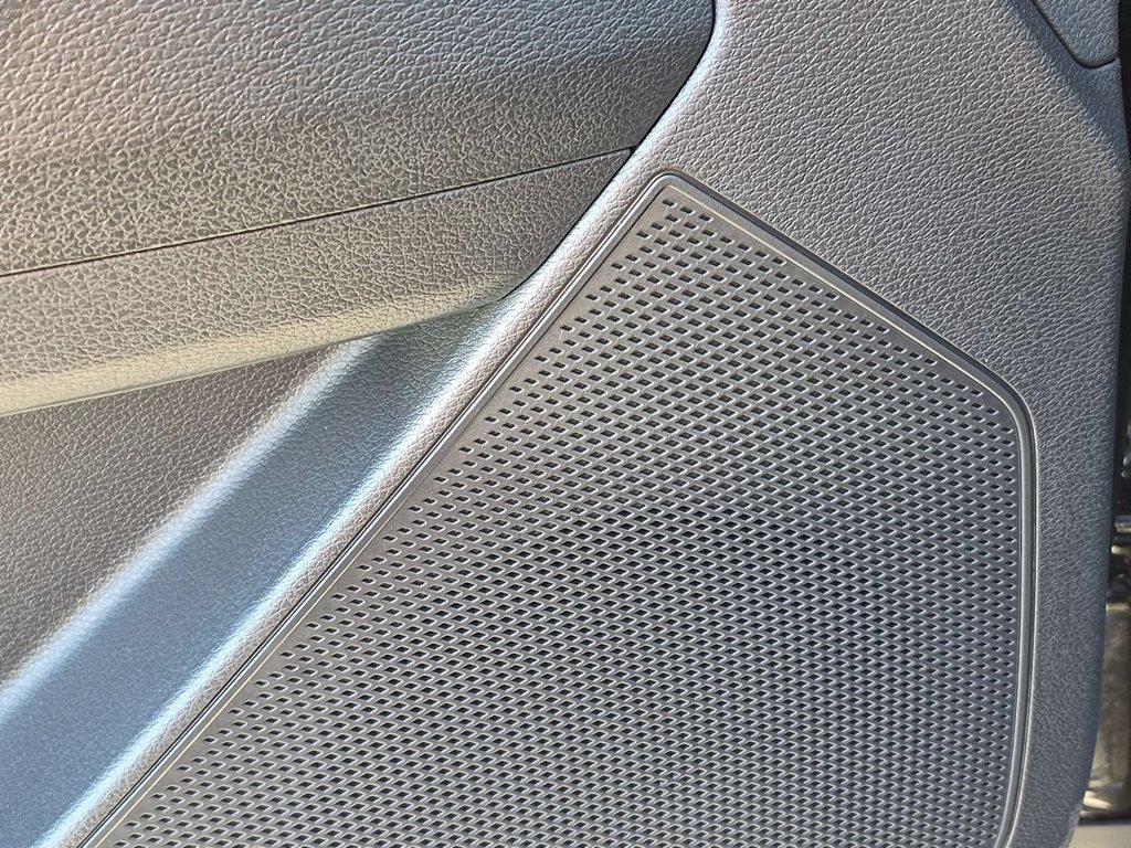 New 2027 Fusion Black Kia S image 24