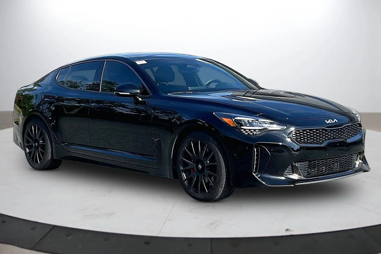 Used 2023 Black Kia GT-Line image 2
