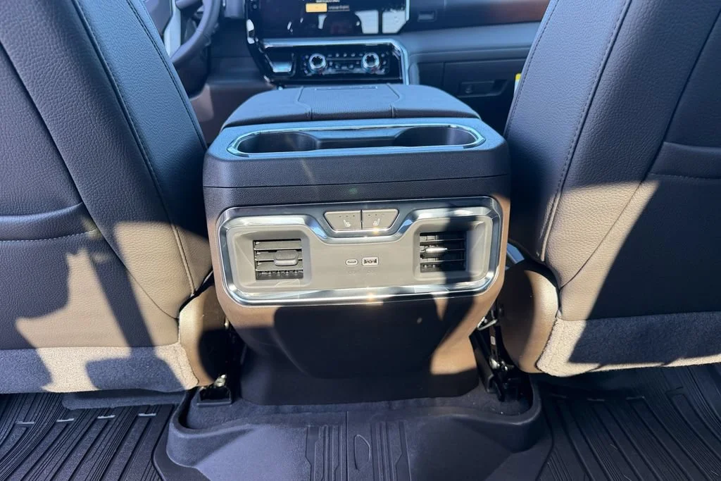 New 2026 Summit White GMC Denali image 29