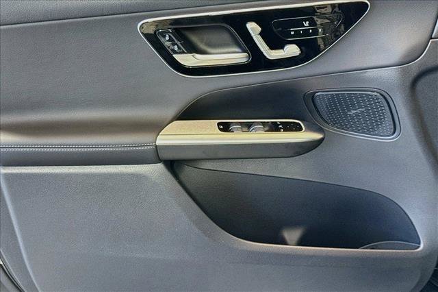 New 2026 Black Mercedes-Benz GLC 300 image 46