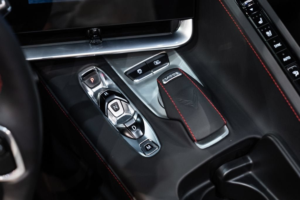 Used 2025 Black Chevrolet Z06 image 34
