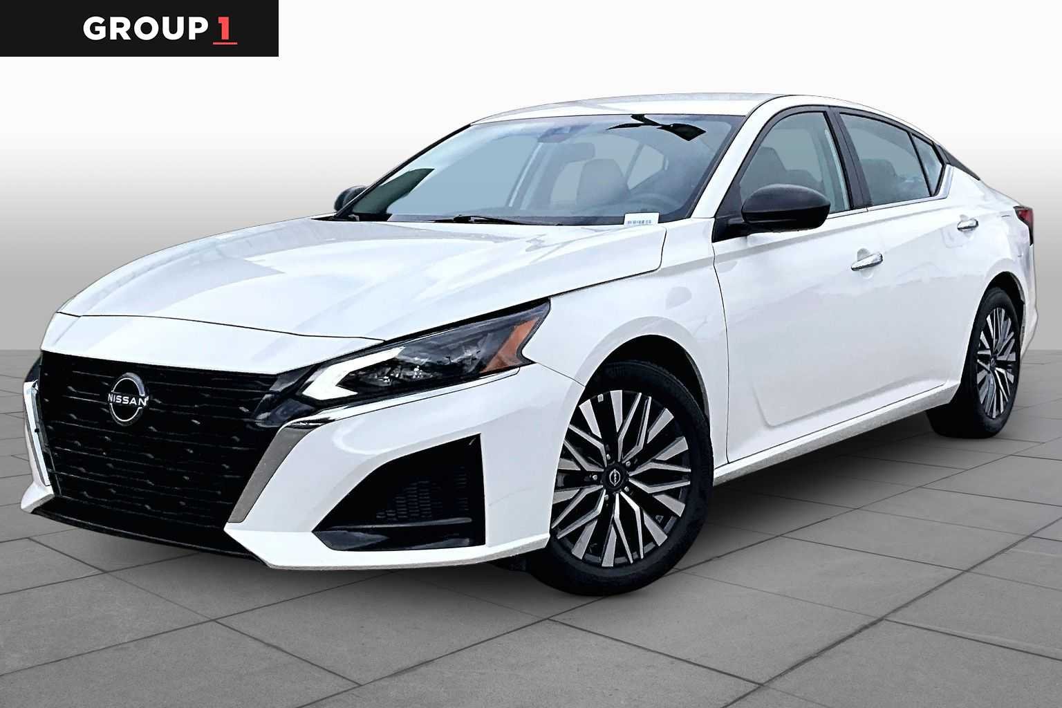 Pre-Owned 2025 Nissan Altima SV
