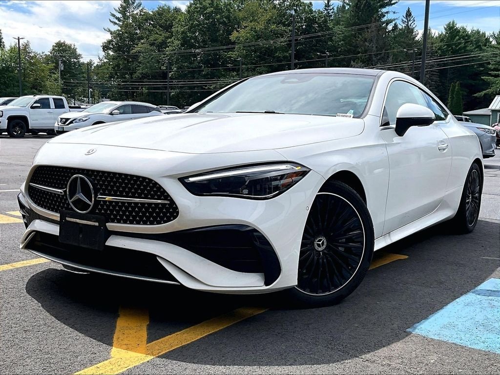 Used 2025 White Mercedes-Benz CLE 300 image 3
