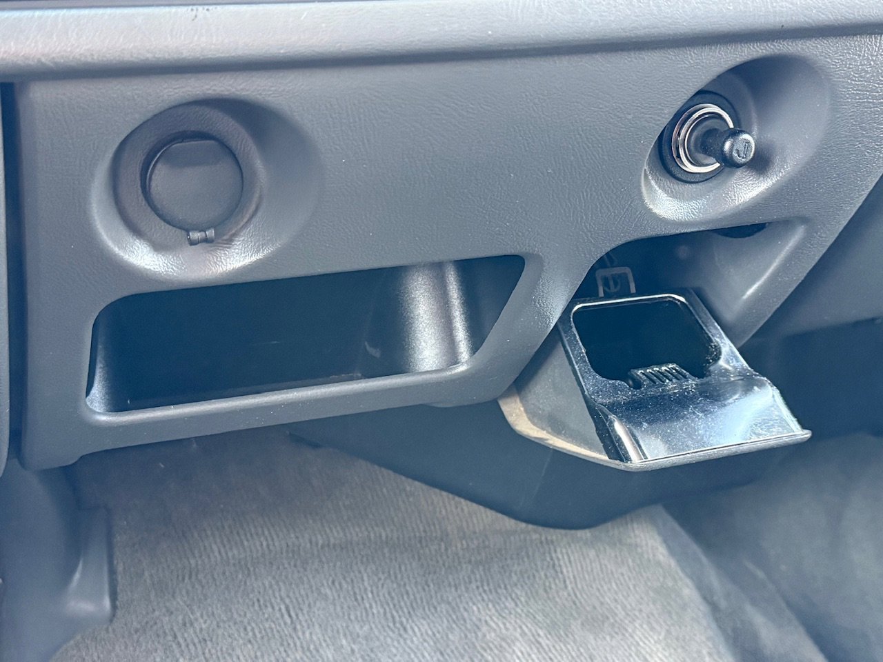 2003 Chevrolet Silverado 2500HD LS - Photo 22