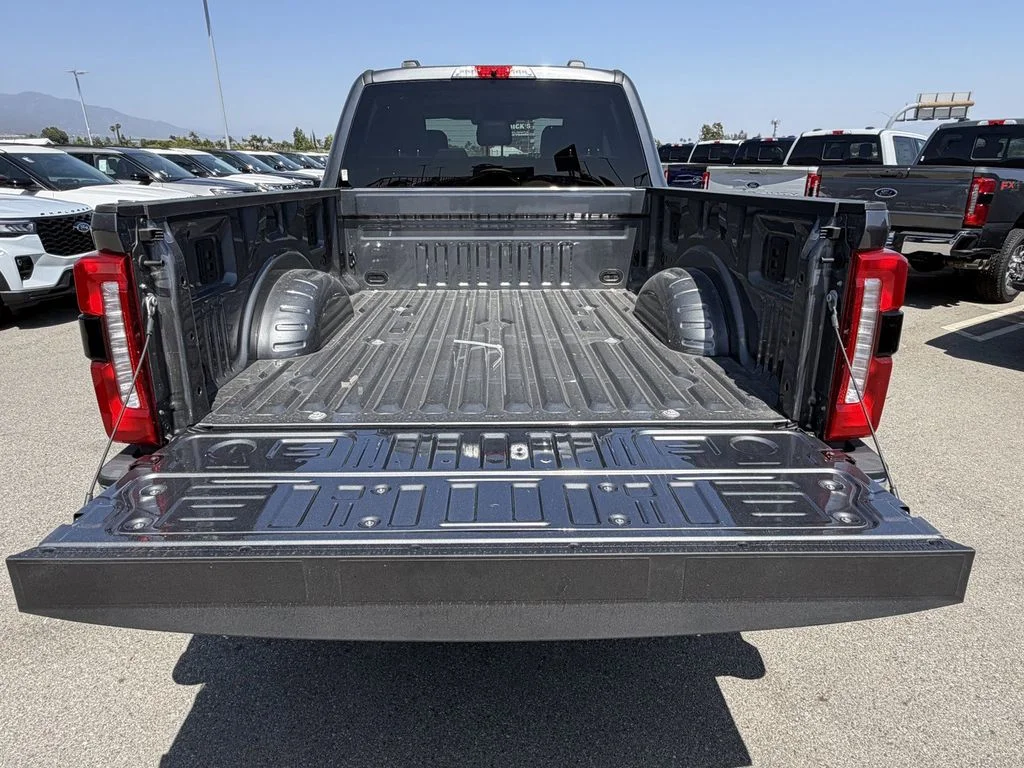New 2026 Carbonized Gray Metallic Ford F-250® Lariat® image 19