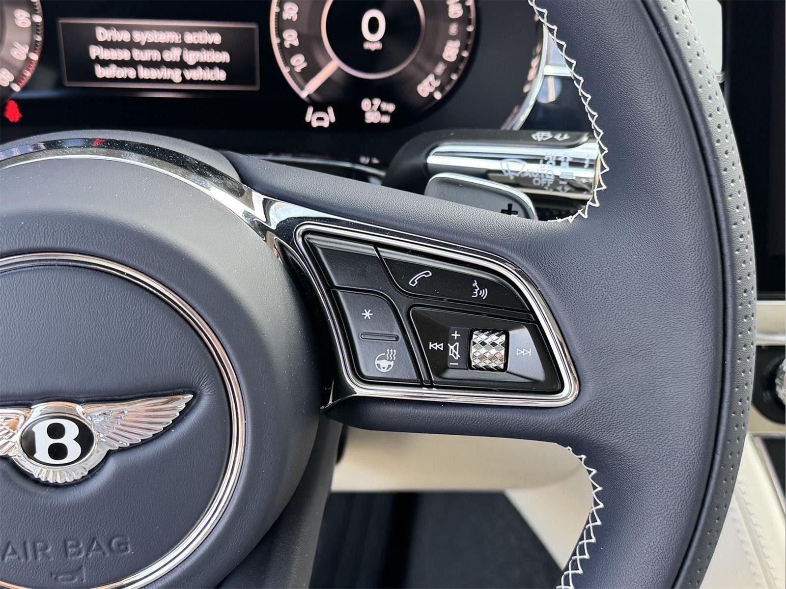 2026 Bentley Continental GTC Base - Photo 32