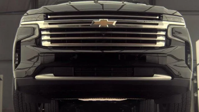 Used 2023 Black Chevrolet High Country image 2