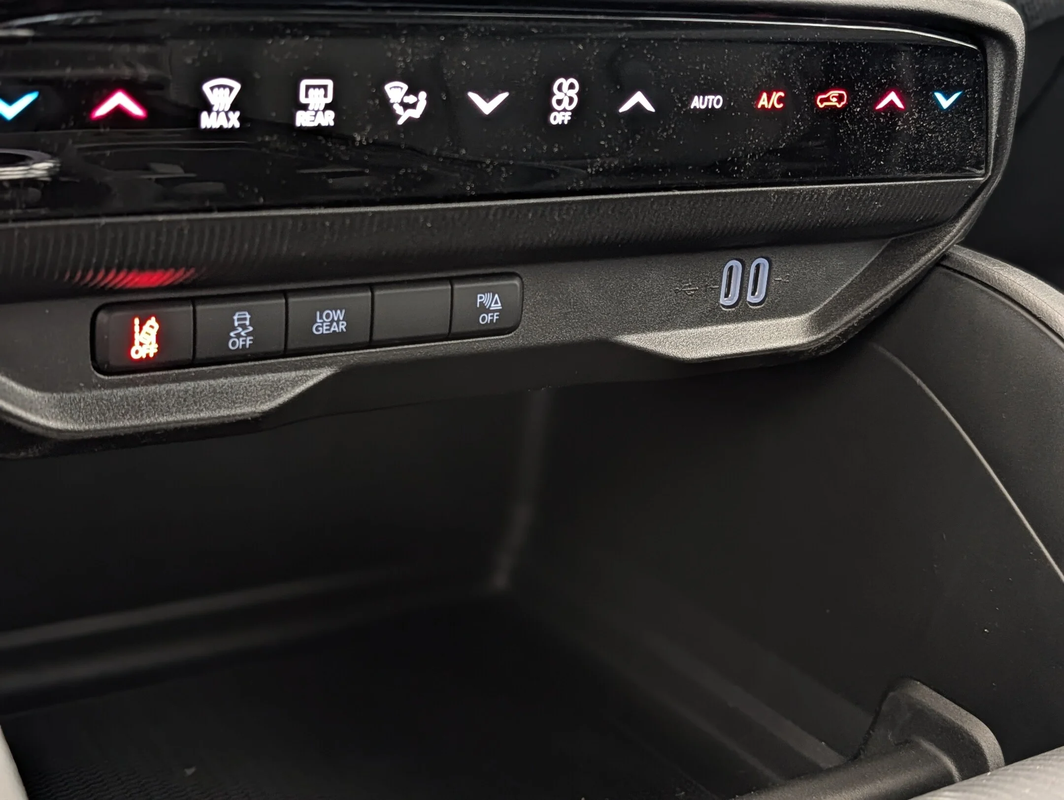 New 2026 Blue Jeep Laredo - - Hybrid - Mopar Interior Protection Pkg - Adaptive Cruise - 12.3 Display & More! image 21