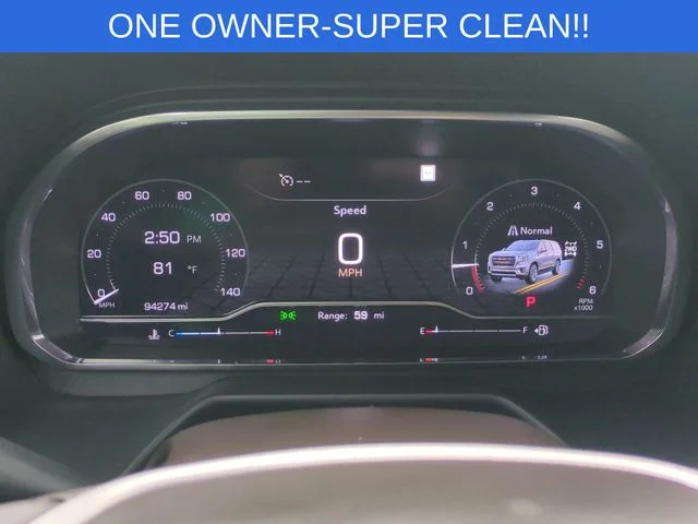 Used 2022 White GMC SLT image 22
