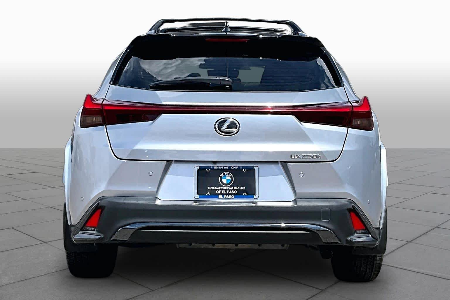 Used 2023 Iridium with Obsidian Roof Lexus F SPORT Handling image 4