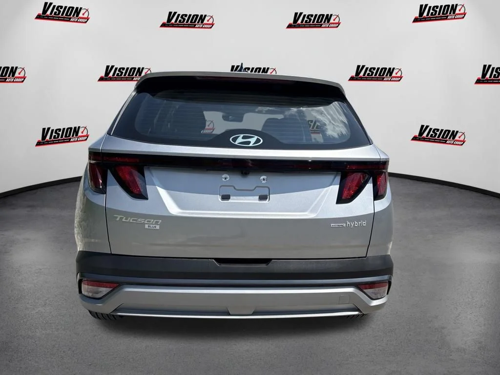 New 2026 Silver Hyundai Blue SE image 6