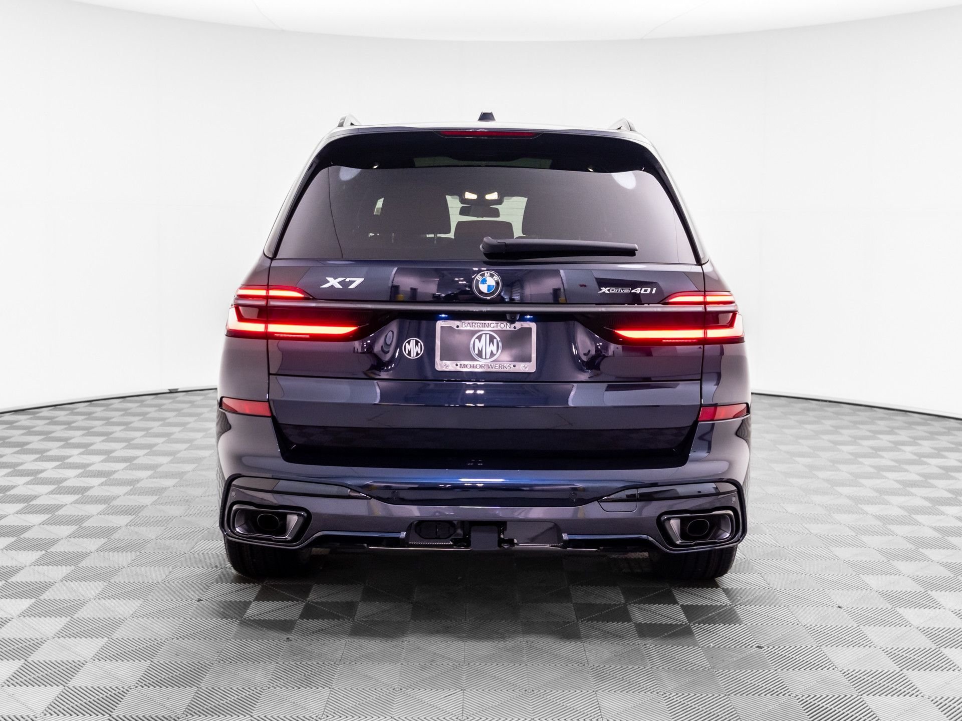 New 2027 Carbon Black Metallic BMW xDrive40i image 5