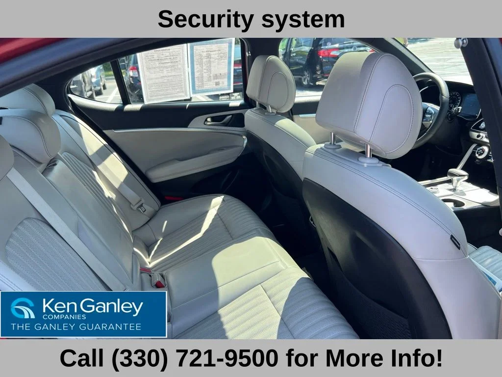 2023 GENESIS G70 Standard - Photo 52