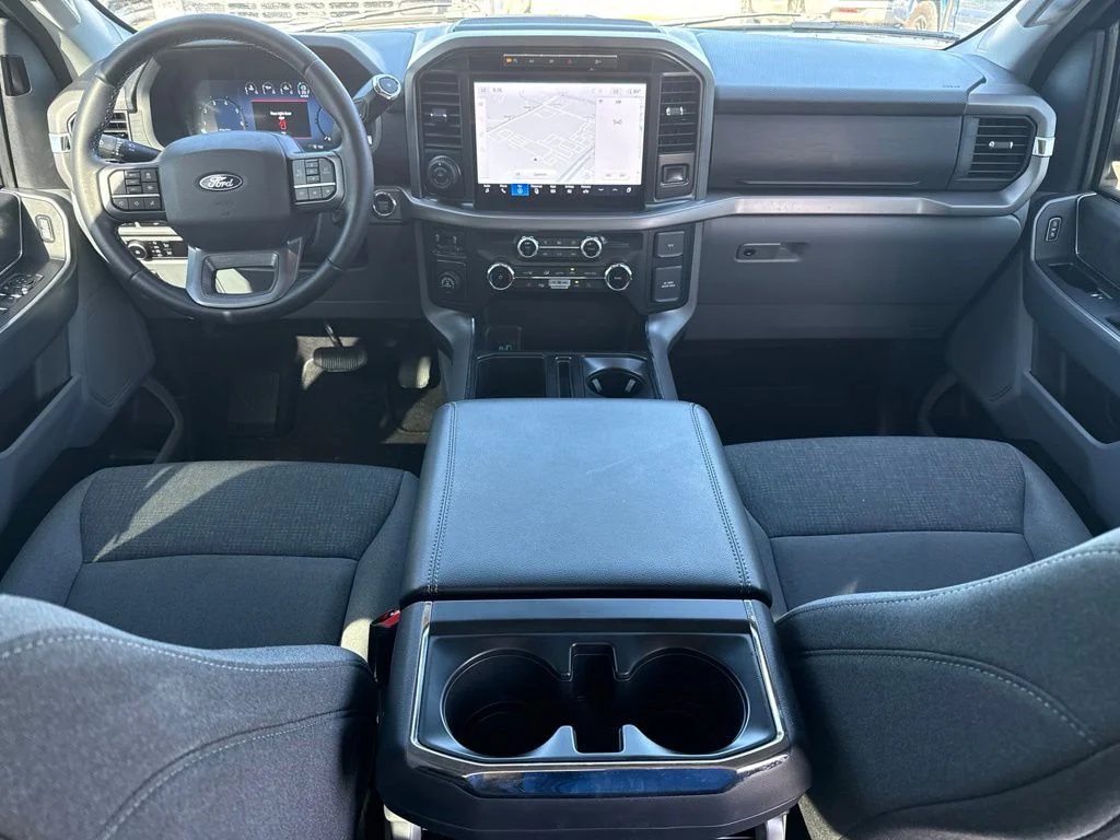 Used 2024 Black Metallic Ford XLT image 11
