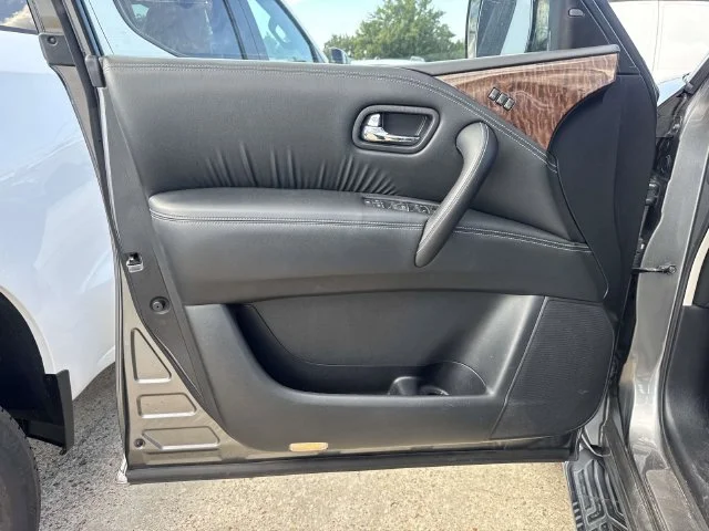 Used 2017 Gray Nissan Platinum image 36