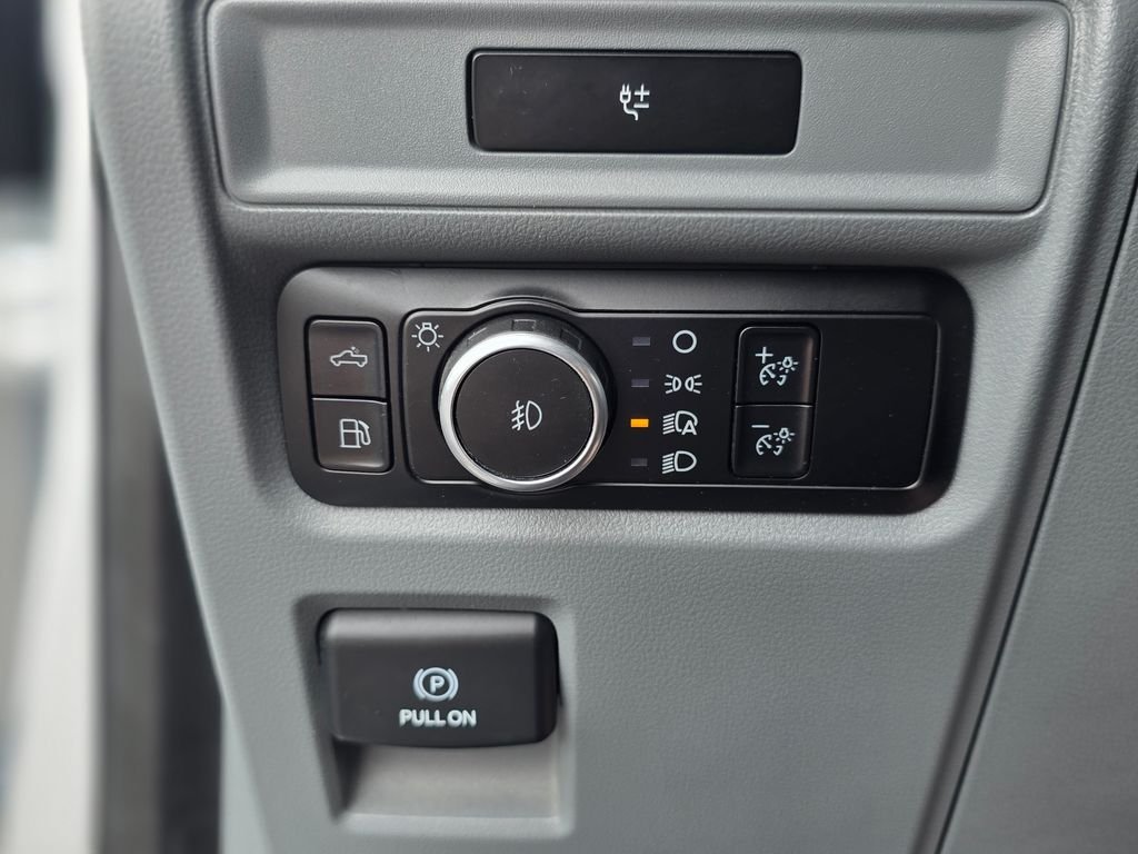 2023 Ford F-150 XLT - Photo 35