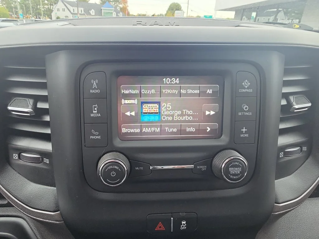 Used 2021 Silver Ram Tradesman image 22