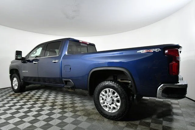 Used 2020 Blue Chevrolet LTZ image 14