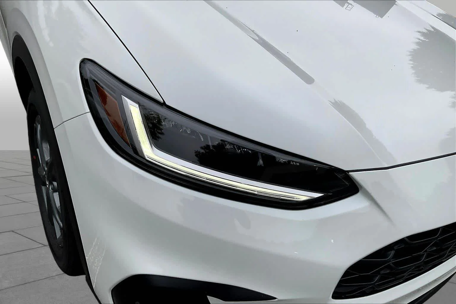 New 2027 Platinum White Pearl Honda LX image 13