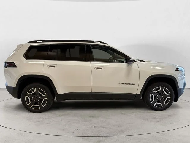 New 2026 White/off-white Jeep Limited image 7