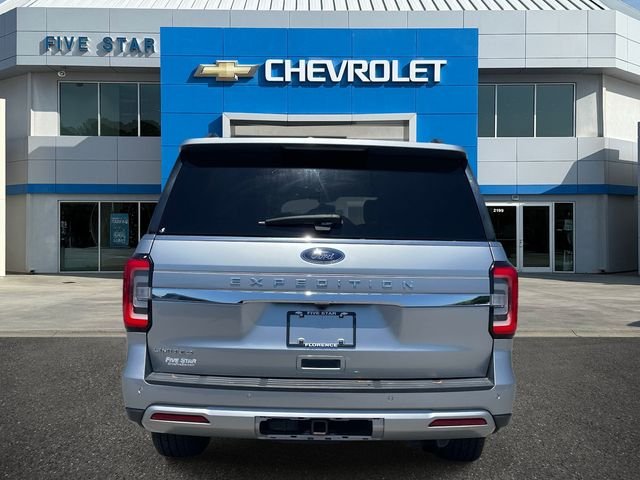 Used 2023 Silver Ford Limited image 5
