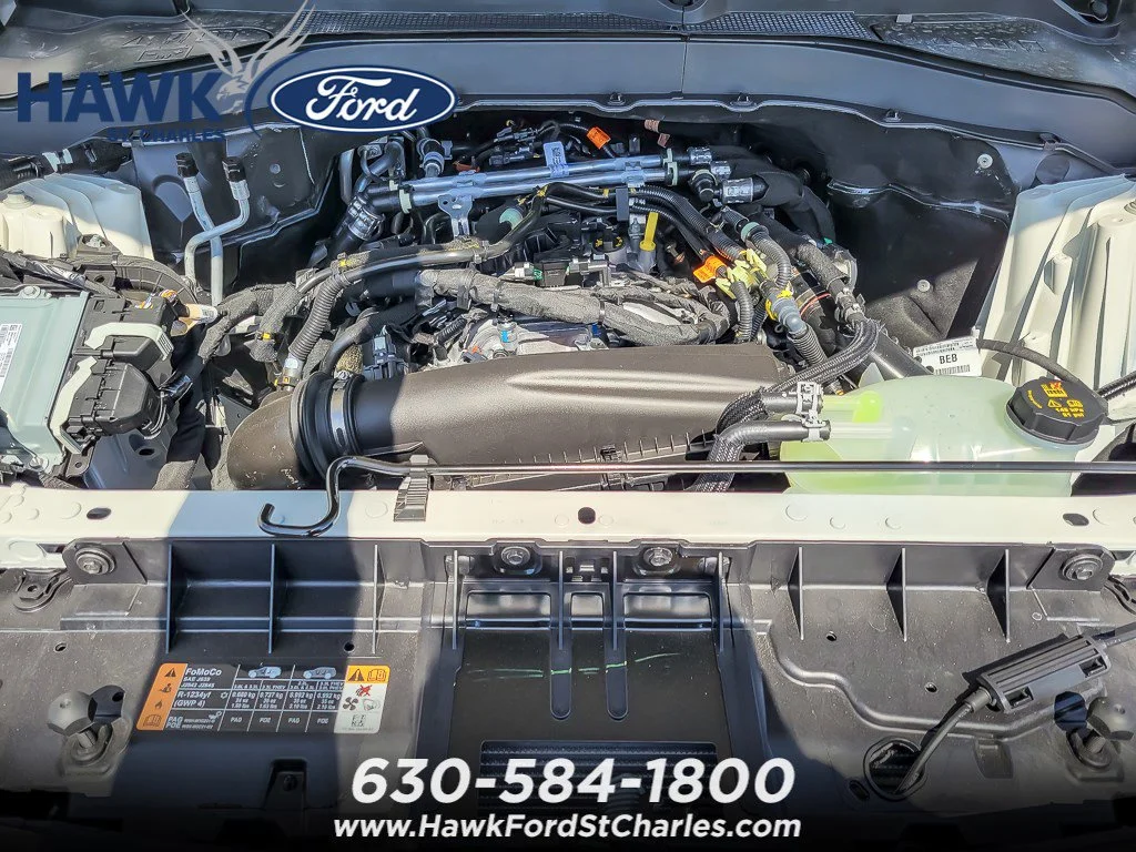 New 2026 Star White Metallic Tri-Coat Ford Active image 24