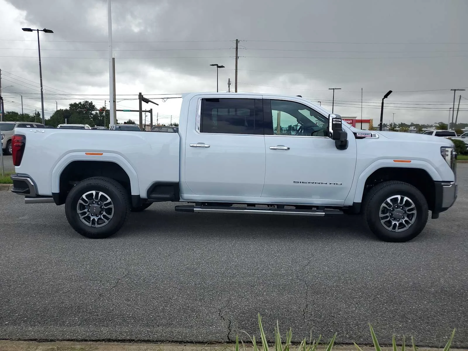 New 2026 Glacier White Tricoat GMC SLT image 33