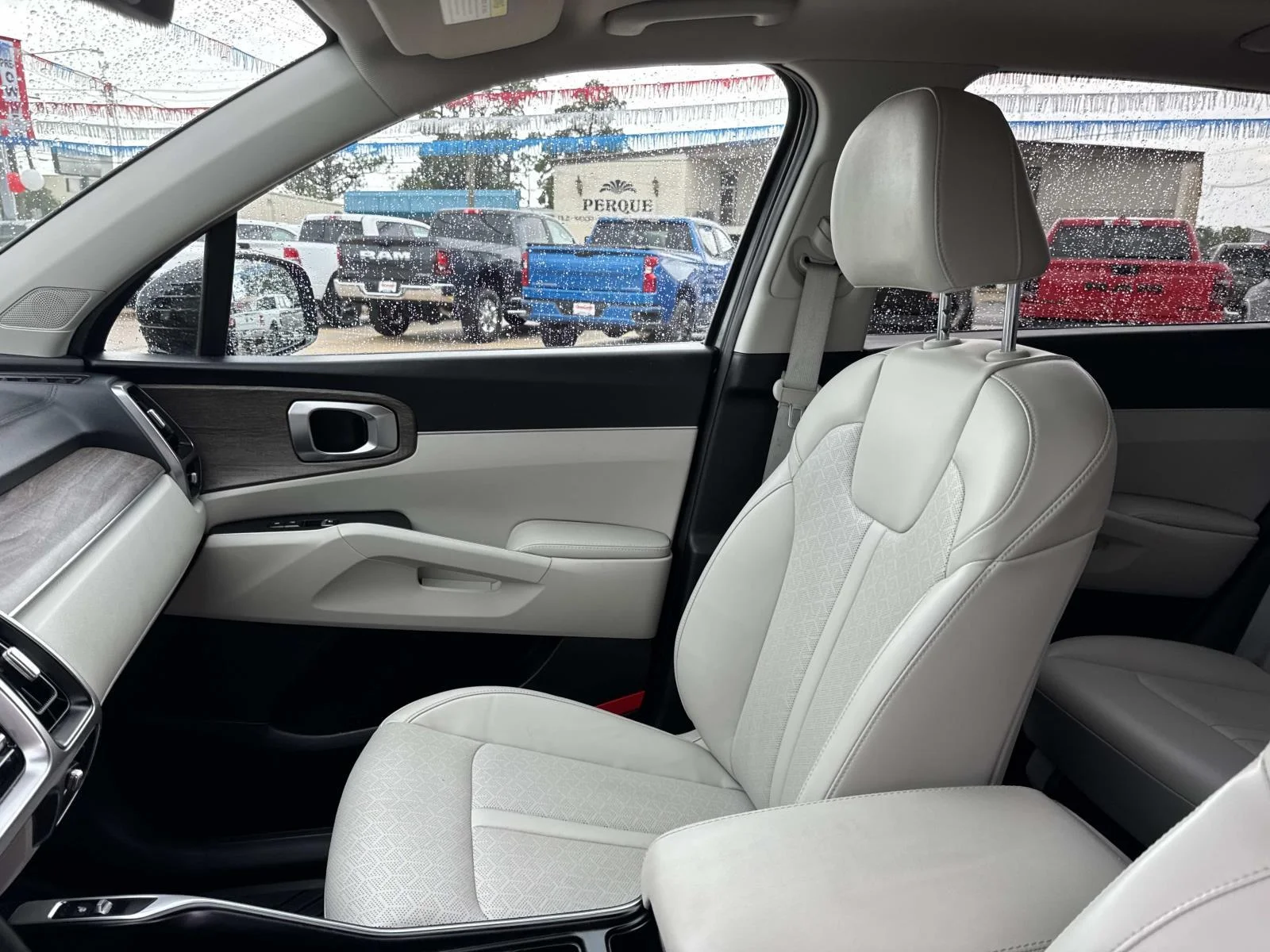 Used 2023 Gray Kia EX image 16