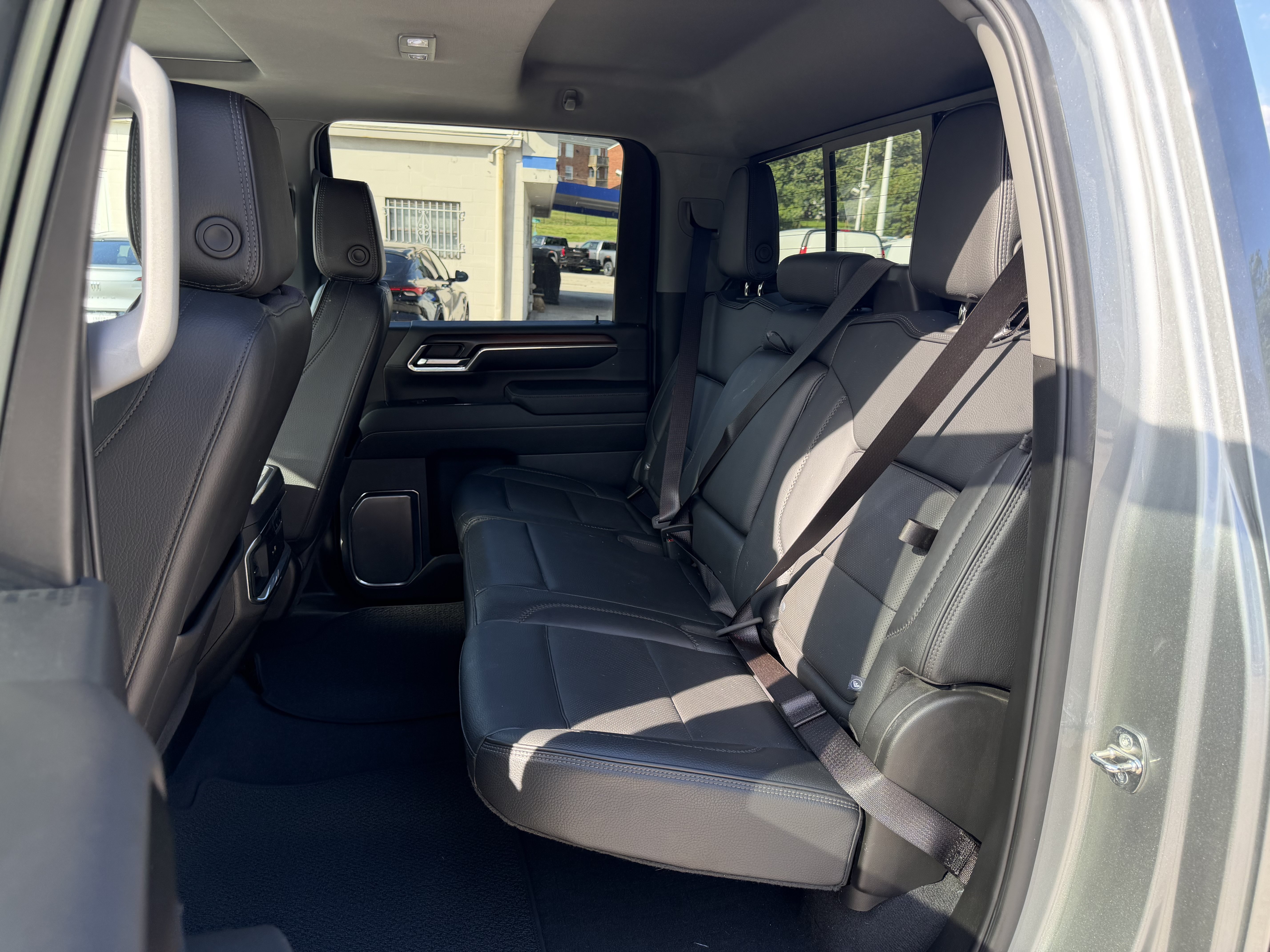 Used 2024 Sterling Metallic GMC Denali image 11