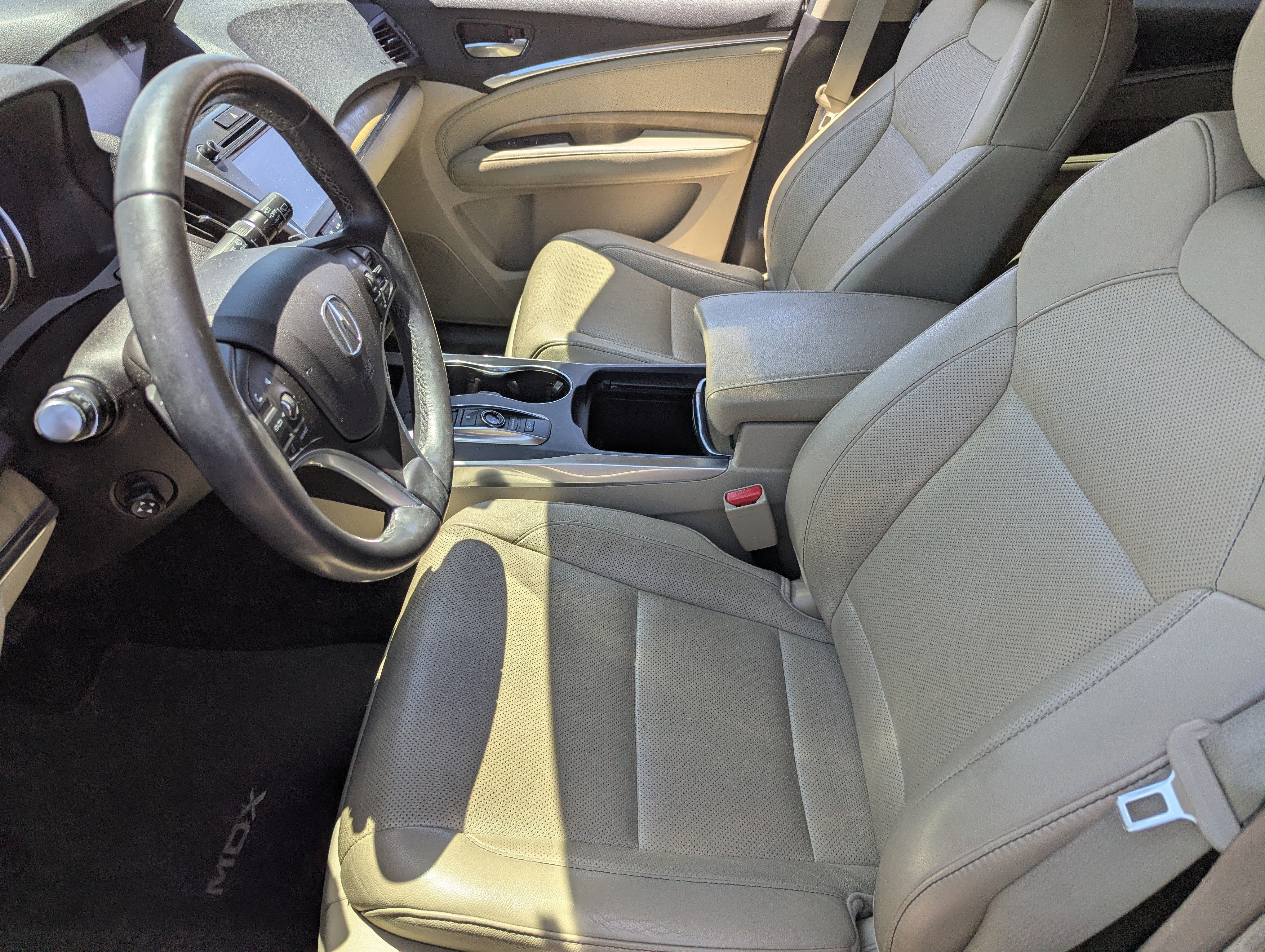 Used 2019 Performance Red Pearl Acura w/Technology Pkg image 19