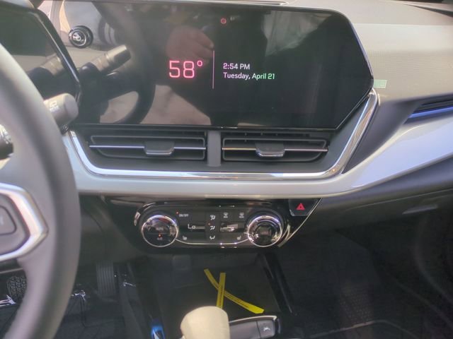 2026 Chevrolet Trax LT - Photo 13