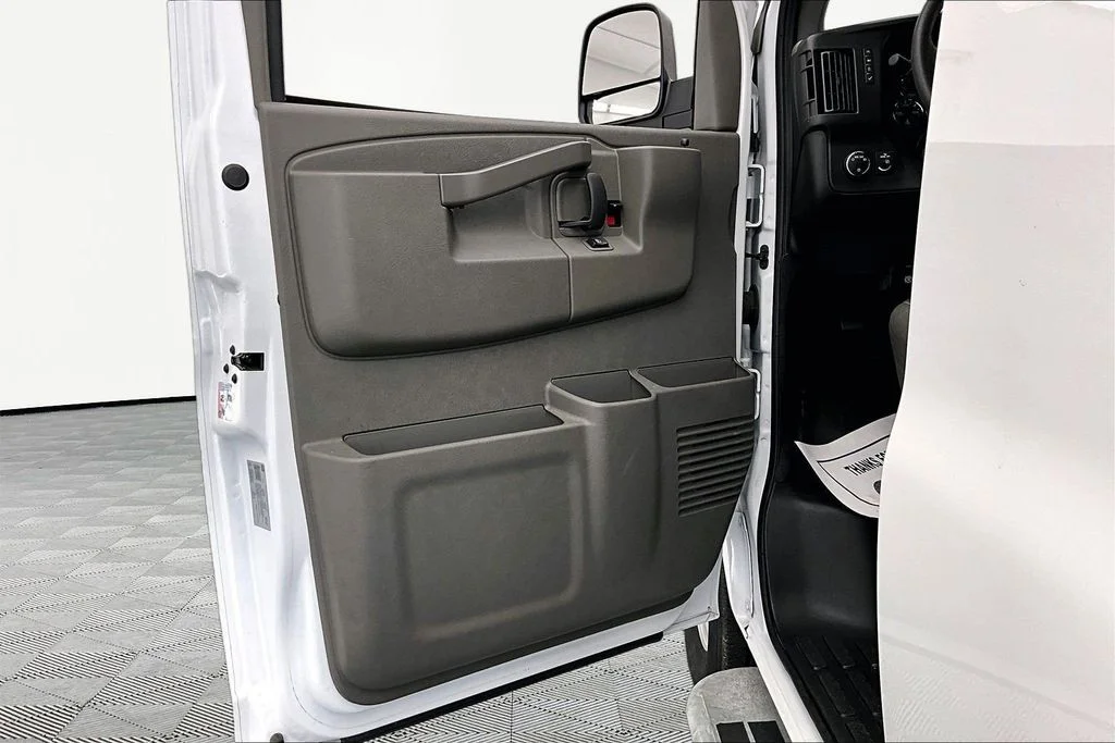 Certified Used 2024 Summit White Chevrolet Work Van image 22