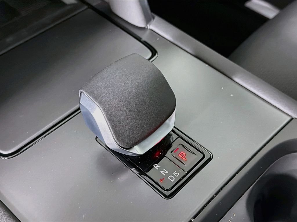 New 2026 Varesine Blue Land Rover Landmark image 17