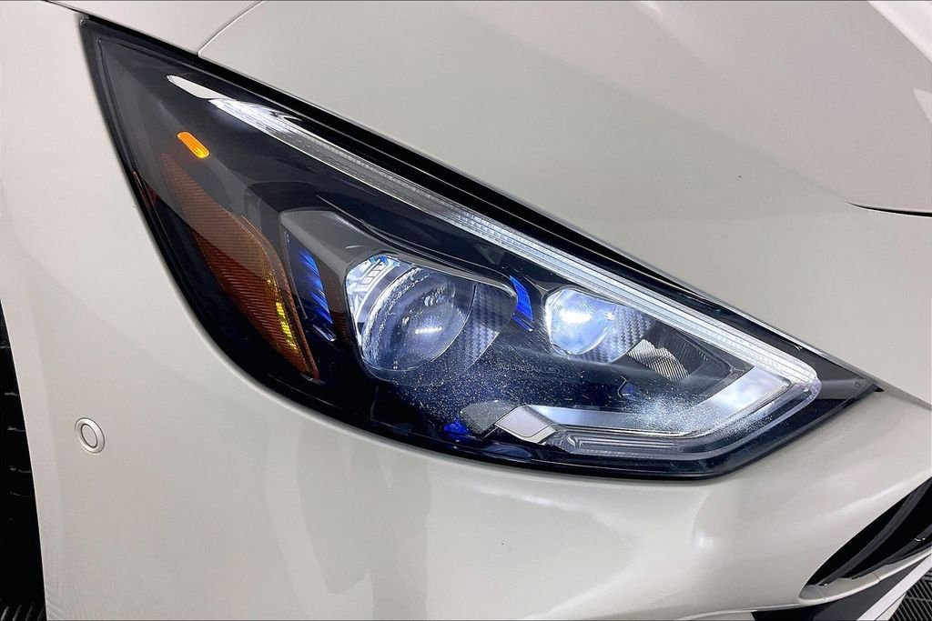 Certified Used 2020 White Mercedes-Benz Base image 23