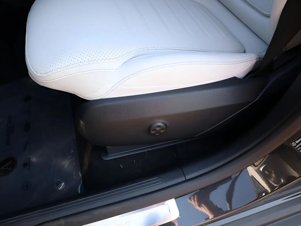 2026 Mercedes-Benz GLC Base - Photo 30