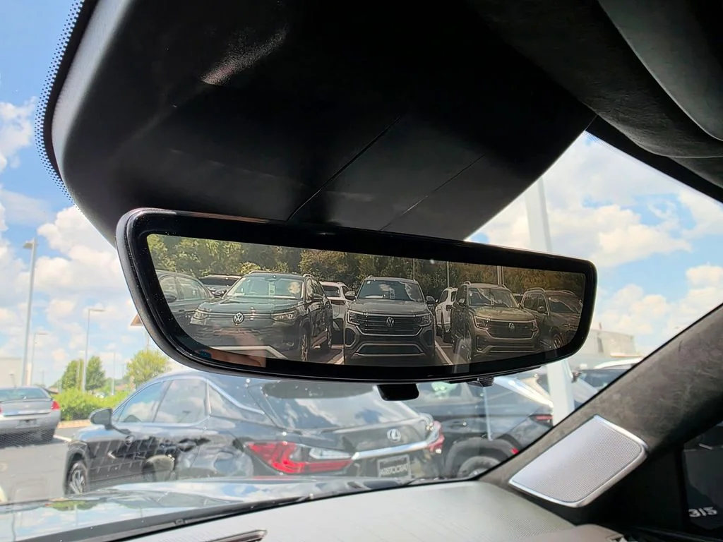Used 2022 Black Cadillac Sport Platinum image 16