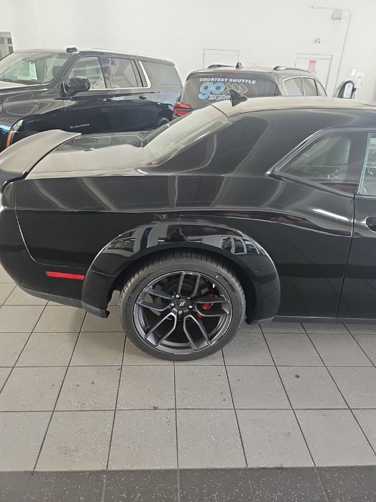 Used 2022 Black Dodge R/T Scat Pack Widebody image 10