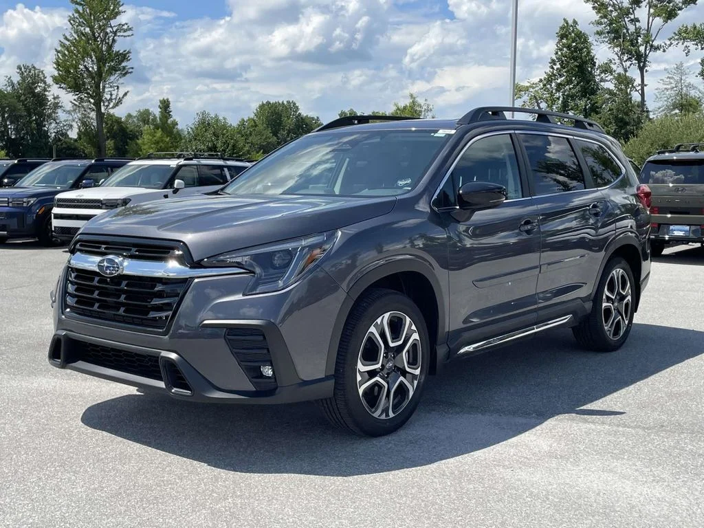 Used 2026 Magnetite Gray Metallic Subaru Limited image 28
