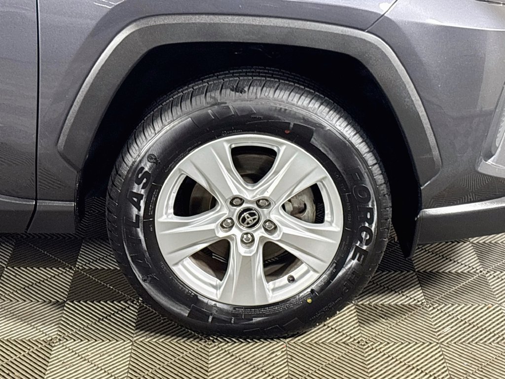Used 2020 Gray Toyota LE image 22
