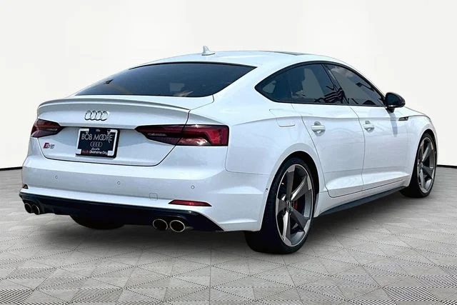 Used 2019 White Audi Prestige image 2