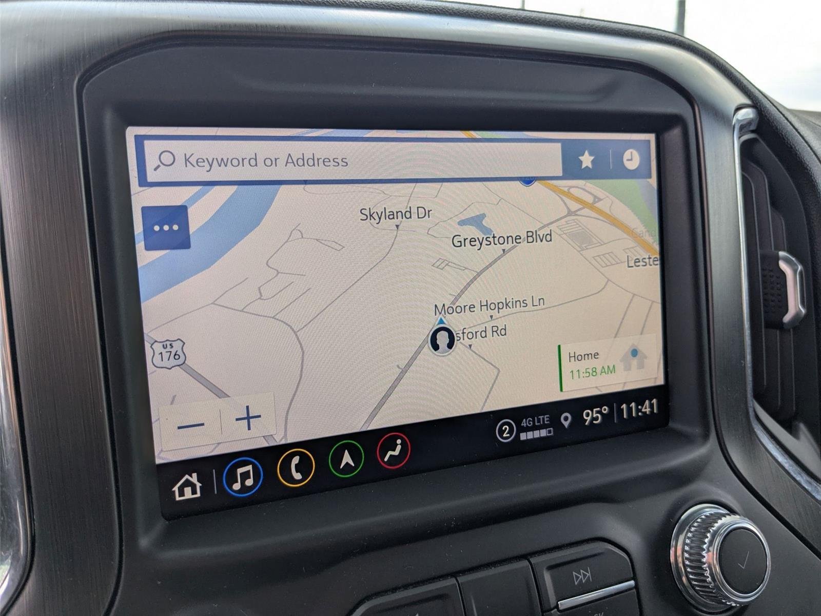 Used 2021 Summit White GMC AT4 image 21