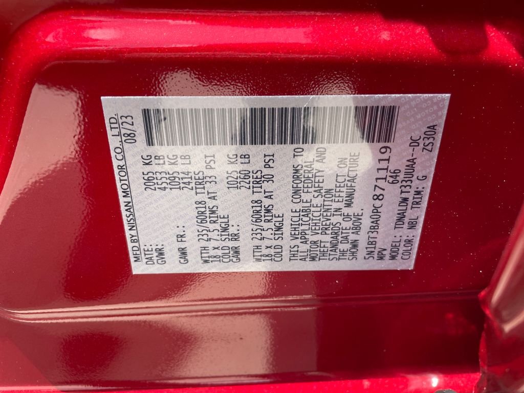 Used 2023 Red Nissan SV image 30