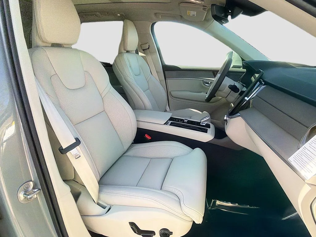 2026 Volvo XC90 Ultra - Photo 31