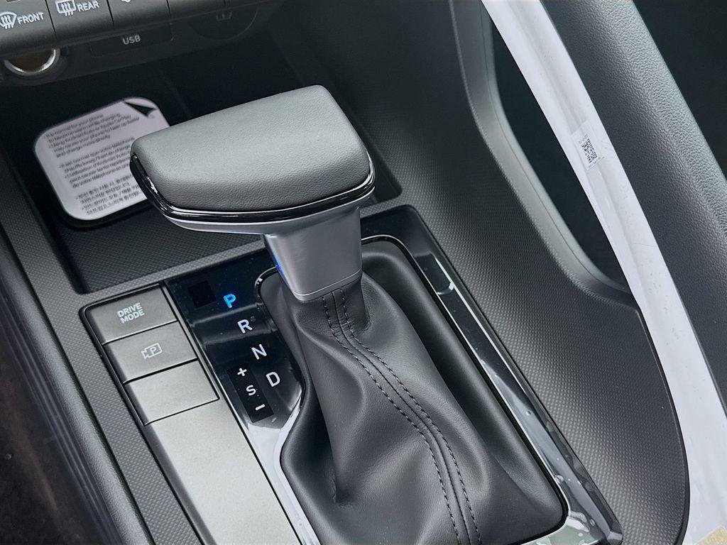 New 2026 Serenity White Hyundai SEL Sport image 13
