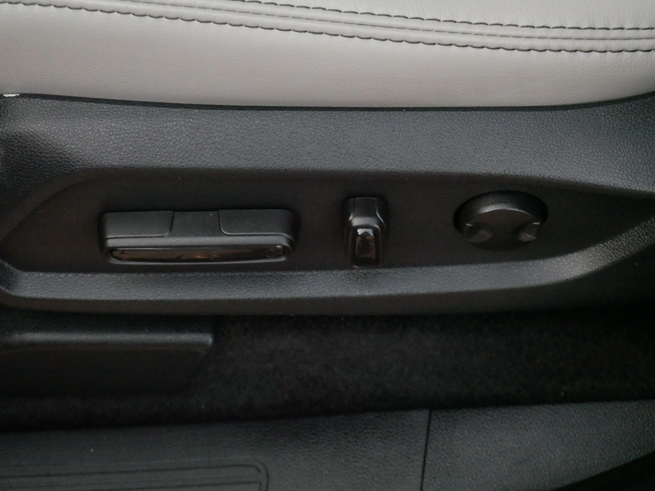 2023 Honda Pilot EX-L - Photo 20