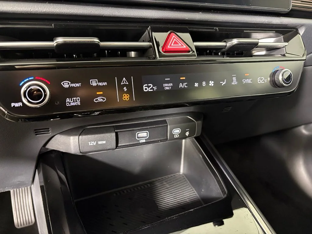 New 2026 Steel Gray Kia WIND image 27