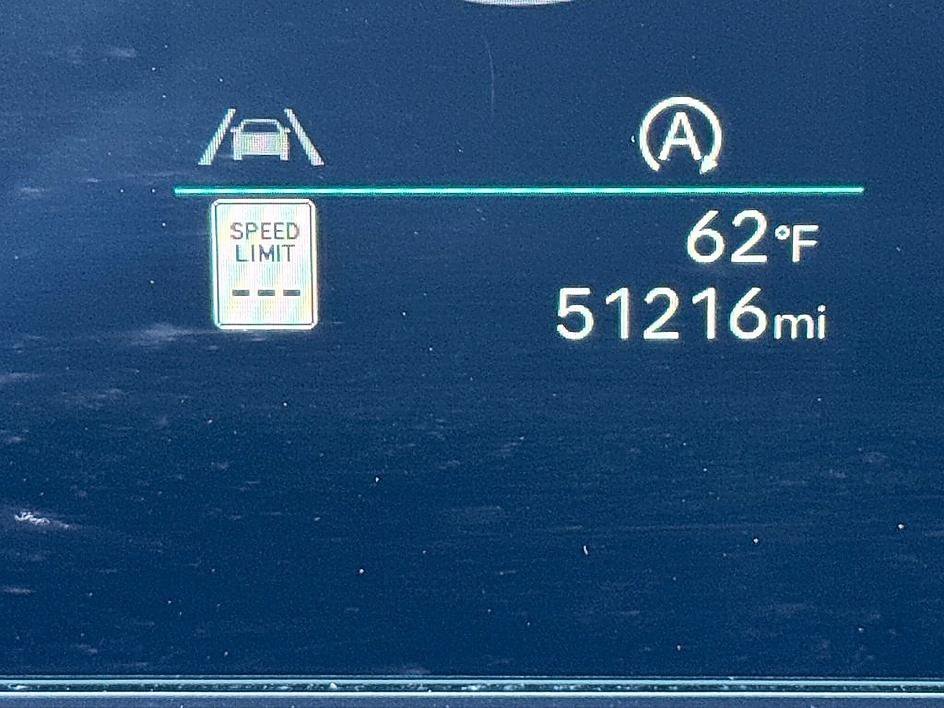Used 2025 Atlantis Blue Hyundai SEL image 18